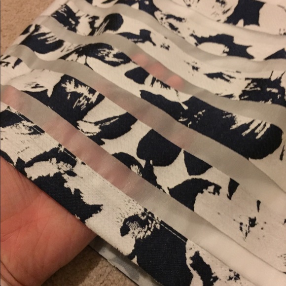 Ann Taylor Petite Skirt - Picture 6 of 8